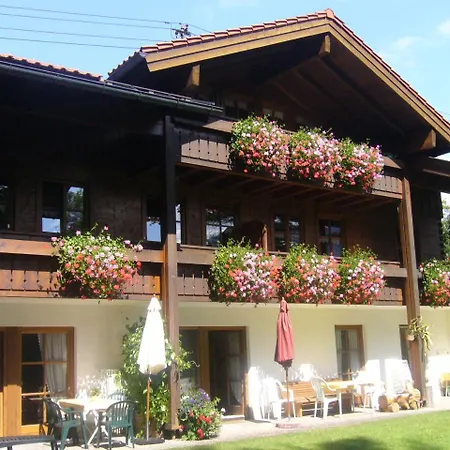 Holzhaus Lang شقة *