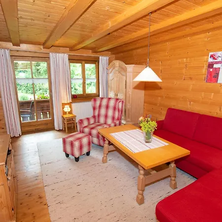 Holzhaus Lang شقة