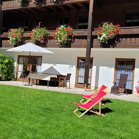 Holzhaus Lang شقة *